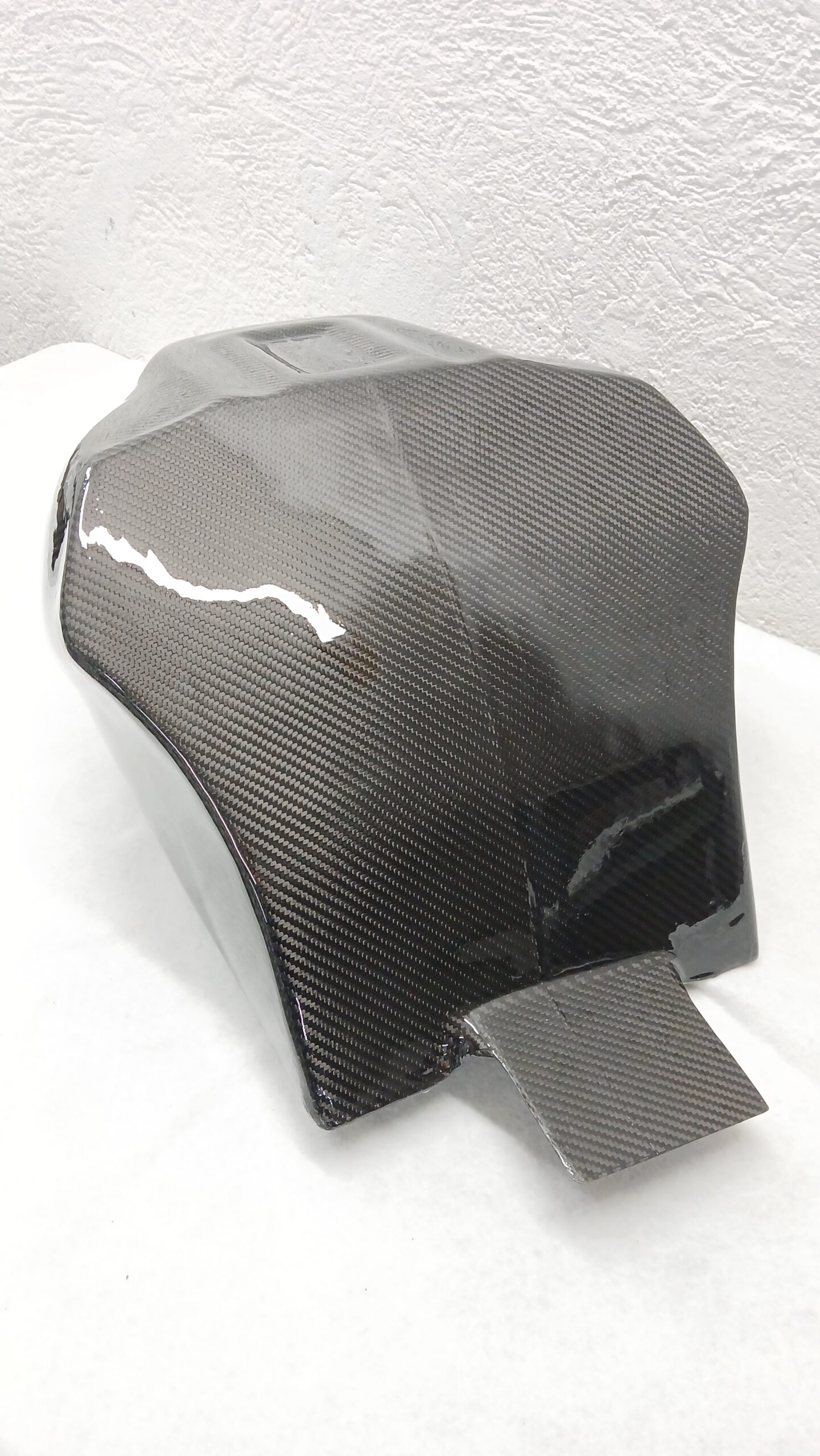 CustomCarbon-Dragbike-cover-20260419_061724