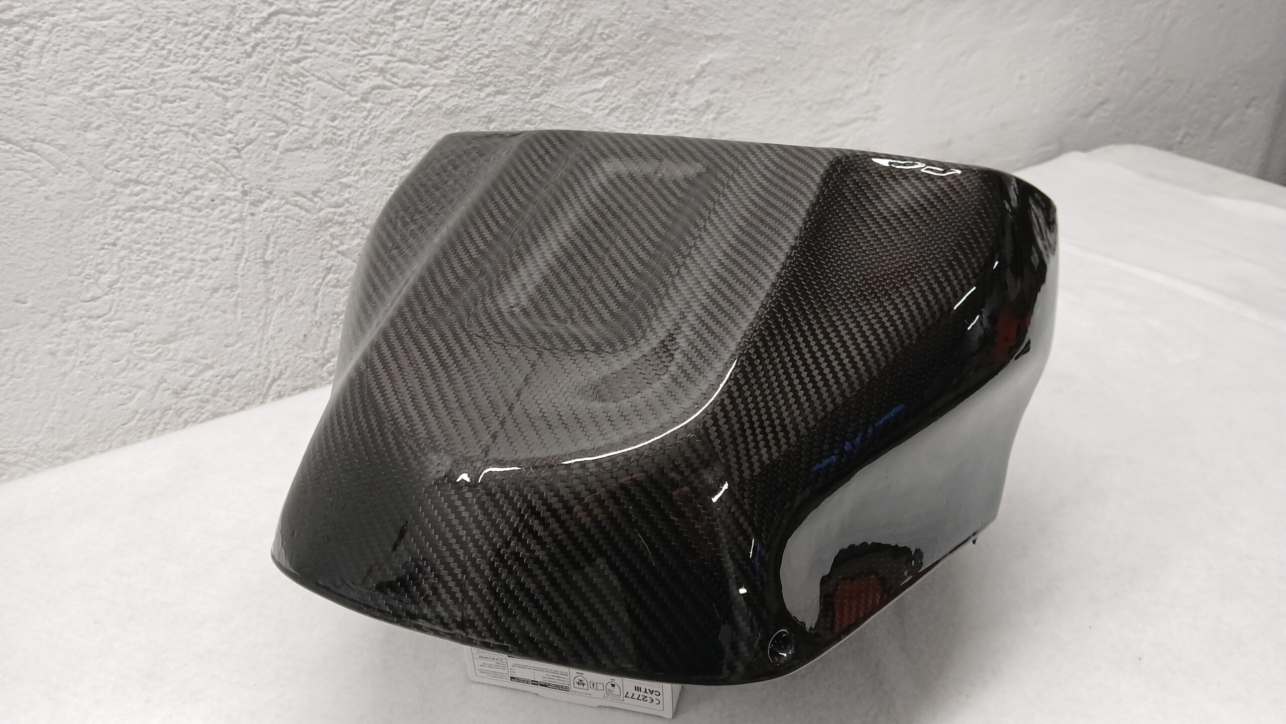 CustomCarbon-Dragbike-cover-20260419_061823