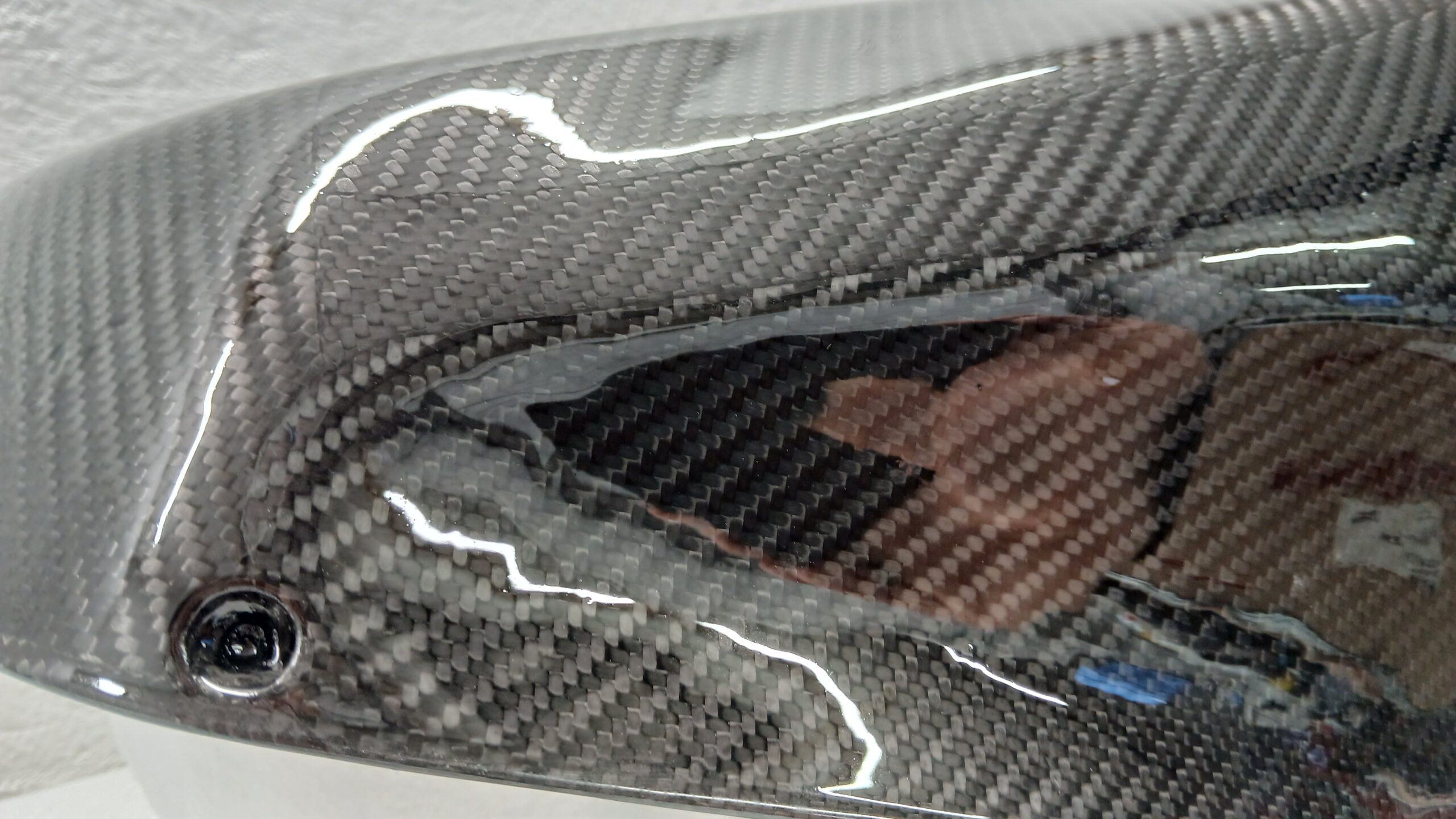 CustomCarbon-Dragbike-cover-20260419_062606